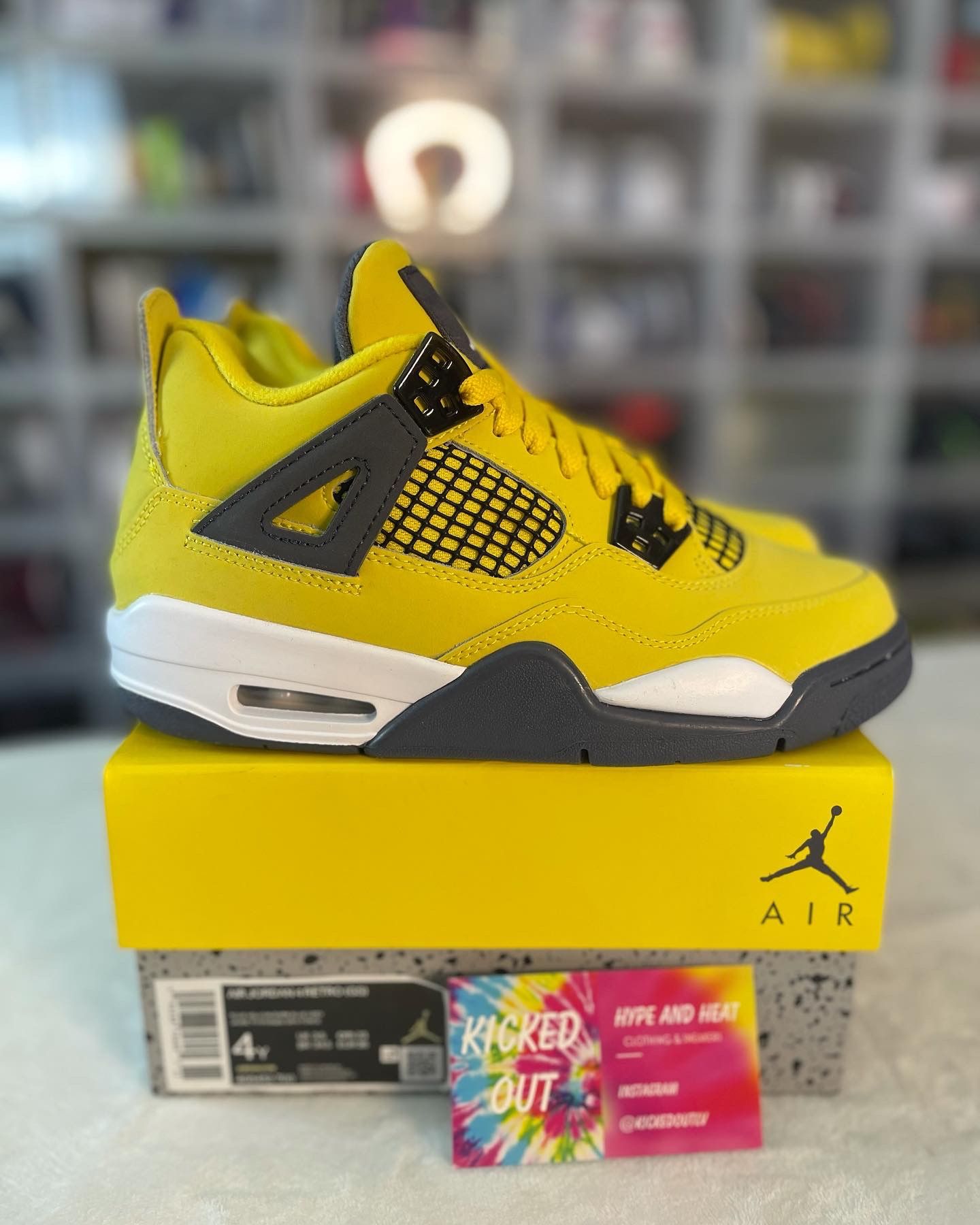 NEW* Nike Air Jordan “Lightning” Size Youth Women