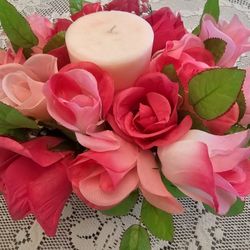 $15.00 - Pink Roses Faux Flowers Arrangement with Center Wax Candle & Metal "Fleurs & Jardin" Planter Box!  Handcrafted!  