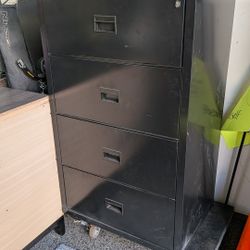 HON FIREPROOF FILE CABINET 