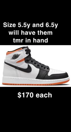 Jordan 1 Electro Orange Gs 5.5y And 6.5y