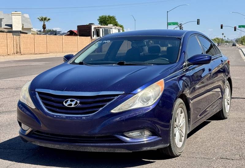Auction this Saturday - 2013 Hyundai Sonata GLS 4 Door Sedan