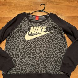 Women’s Nike Leopard Print Sweatshirt Shipping Available