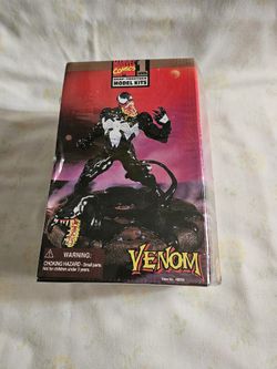 Marvel Comics Model Kits Level 1 "Venom" 1990's Toy Biz Figure Sealed In Plastic New 
