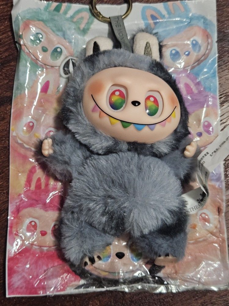 Labubu Futu Big into Energy Plush Monster Keychain Gift Black ID