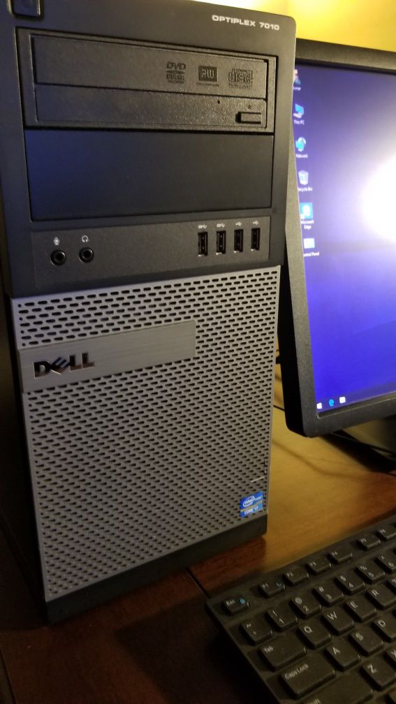 Dell Computer [Intel Core i7 3.4 GHz/ 4GB RAM /320GB HDD]