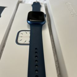 Apple Watch Series 7 45mm GPS