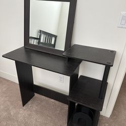Make Up Stand And Mirror