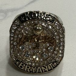 kobe bryant 2016 ring