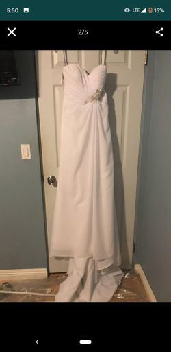Wedding dress