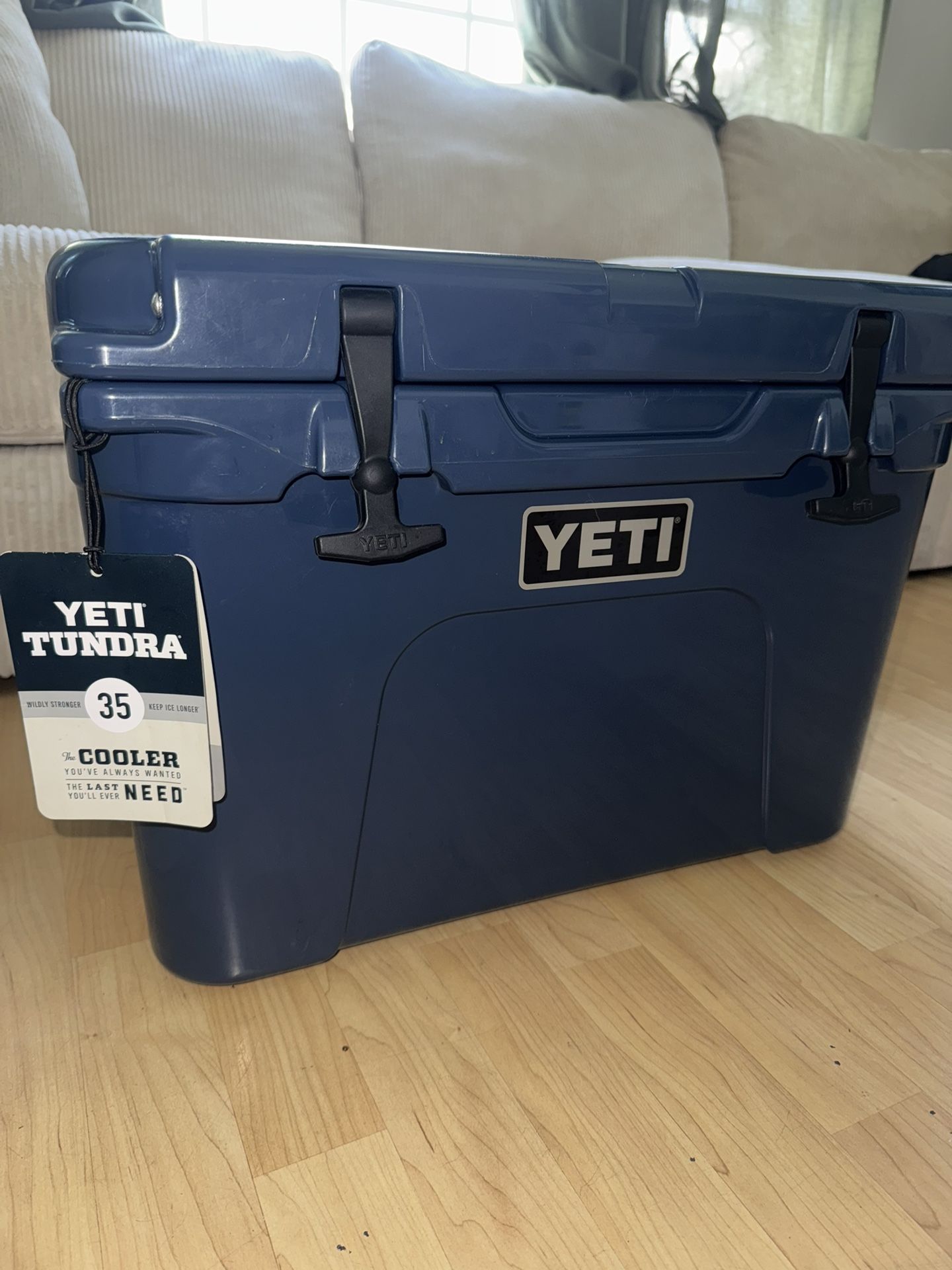 Yeti Cooler 35 Tundra