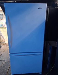 Whirlpool refrigerator