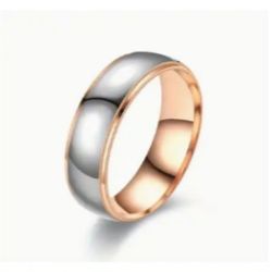 New Men's Size 13 Rose Gold & Silver Plated Stripe Band Ring. Add a touch of elegance with this stunning Men's Ring featuring a beautiful Rose Gold & 