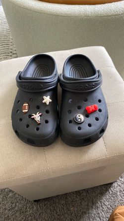 Crocs black mens size 6