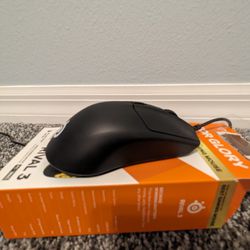 Steelseries rival 3 gaming mouse