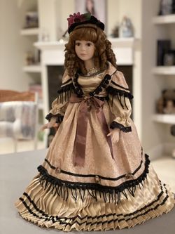 Victorian Collector Doll