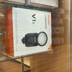 Godox V1S 
