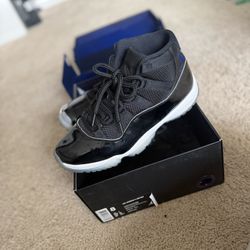 Jordan 11 Space Jams