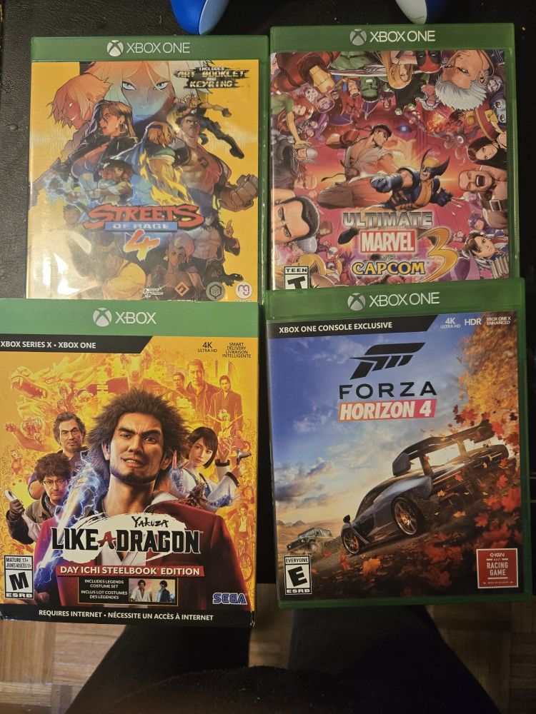 Xbox One Lot, With Controller
