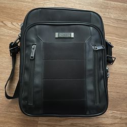Kenneth Cole Reaction Bag Fits Small Laptop Or Tablet, Black