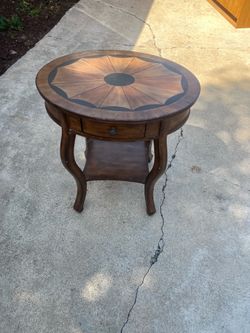 Mid-century modern end table