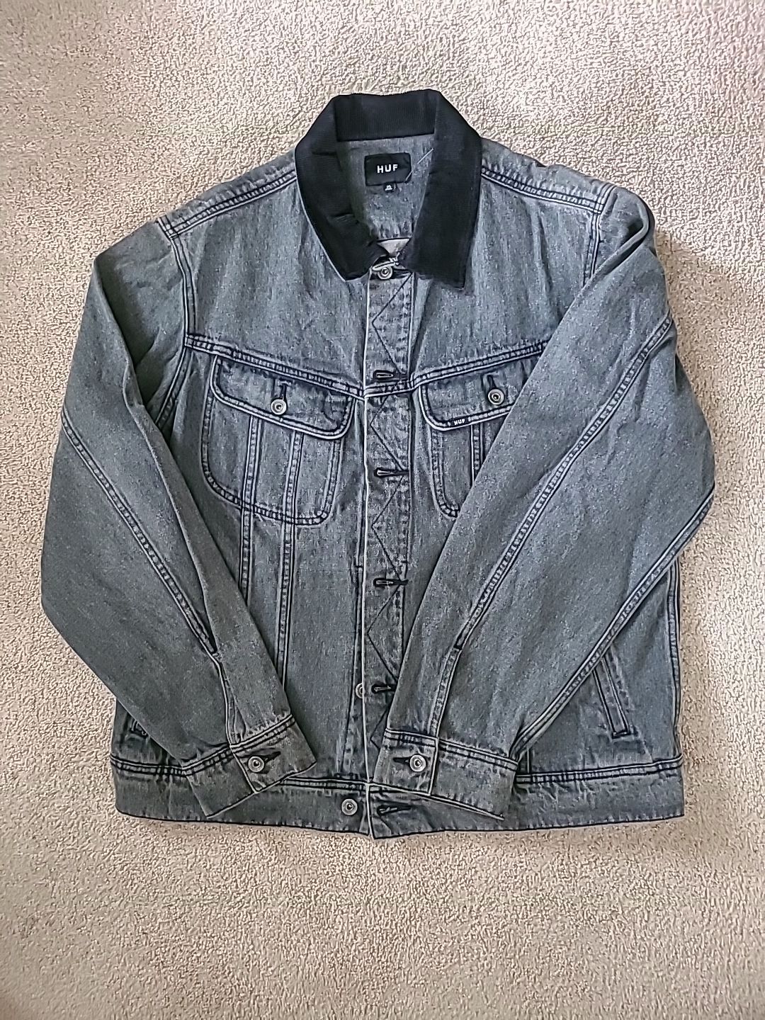 Men's "Huf" Jean Jacket Size XL Men
