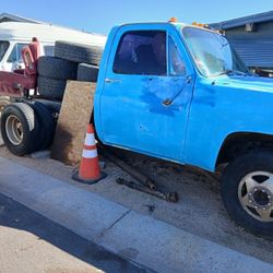 1984 Chevy Flatbed Truck Dualy 