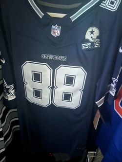 Ceedee Lamb Nike Jersey 2xl