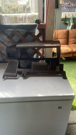 Toyota pick up 82-85 dashboard liner