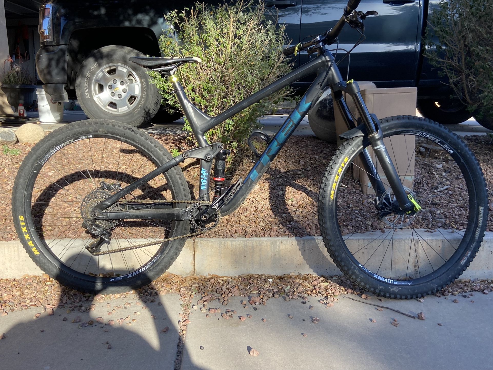 2018 Trek Slash 8 With Dvo Diamond Fork 160mm 29er Xl. Possible Trade For Outlaw Or Shifter Kart.