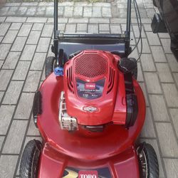  22” Toro Recycler Self Propelled  Lawn Mower In Cooper City 33330
