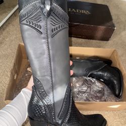 Cuadra boots