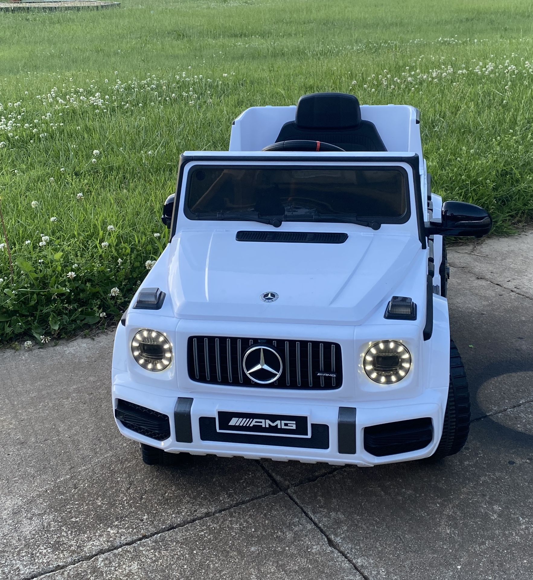 Kids Ride-On Toy Car Licensed Mercedes-Benz G63