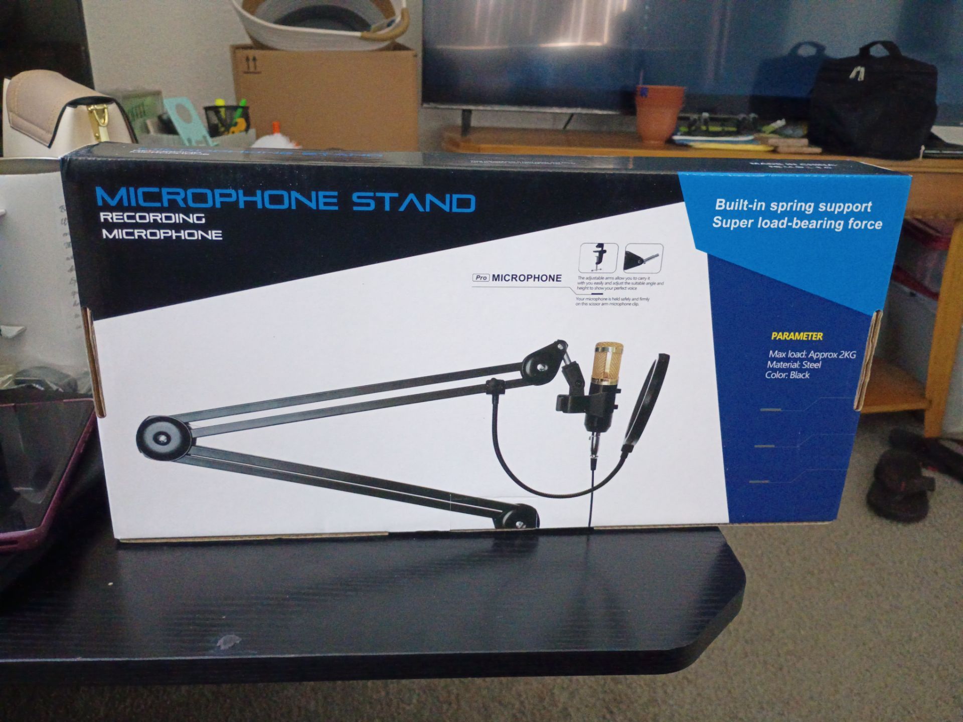 Microphone stand
