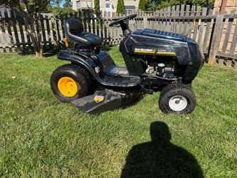 Yard Machines ride on mower 38”