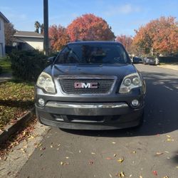 2011 GMC Acadia