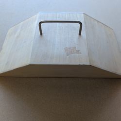Tech Deck Wood Ramp with Rail