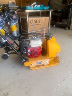 Plate compactor