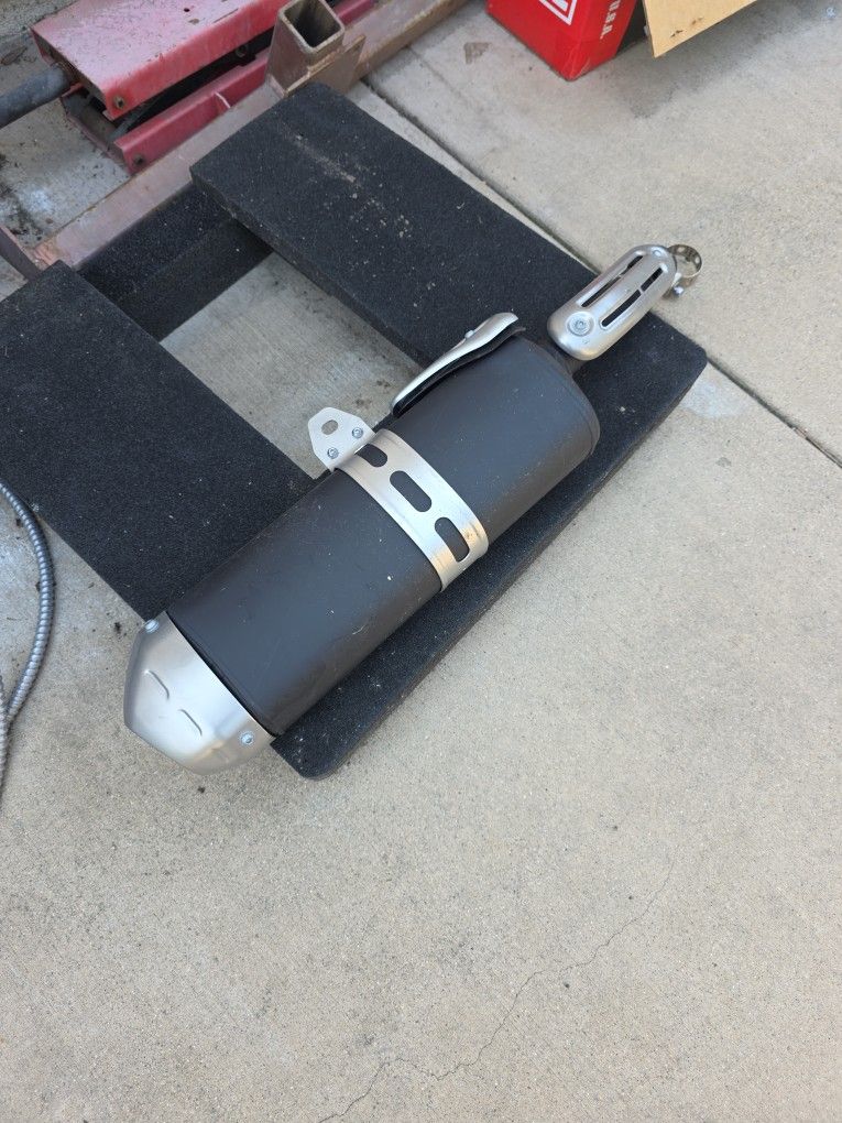 Yamaha Tenere 700 OEM Muffler