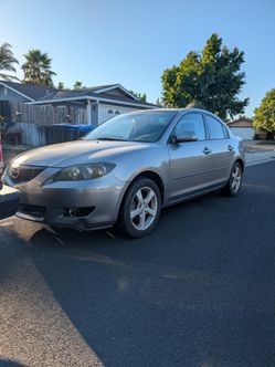 2005 Mazda 3 - Commuter Car