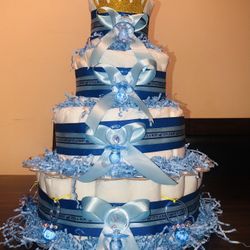 King Baby Shower Diaper Cake 