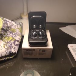 Galaxy Buds Live 