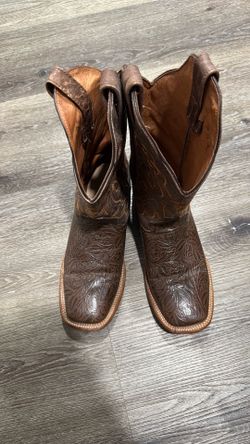 Botas