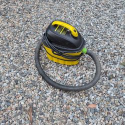 Vacuum Cleaner 