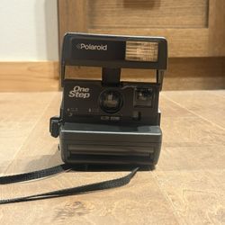 Polaroid one step 1980’s Instant Camera 