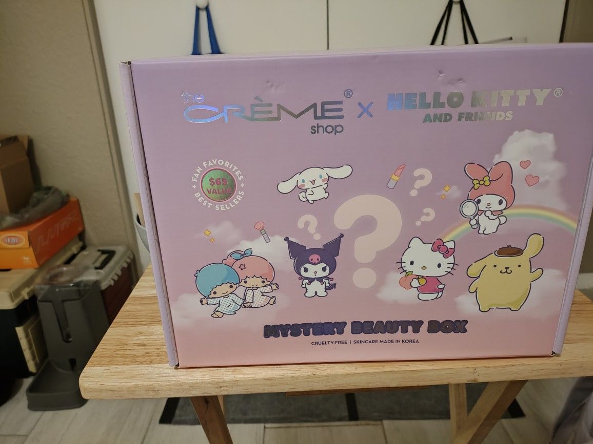 Hello Kitty Mystery Beauty Box