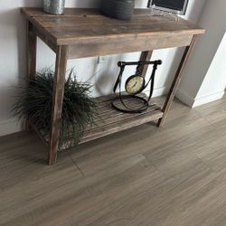 Console Table 