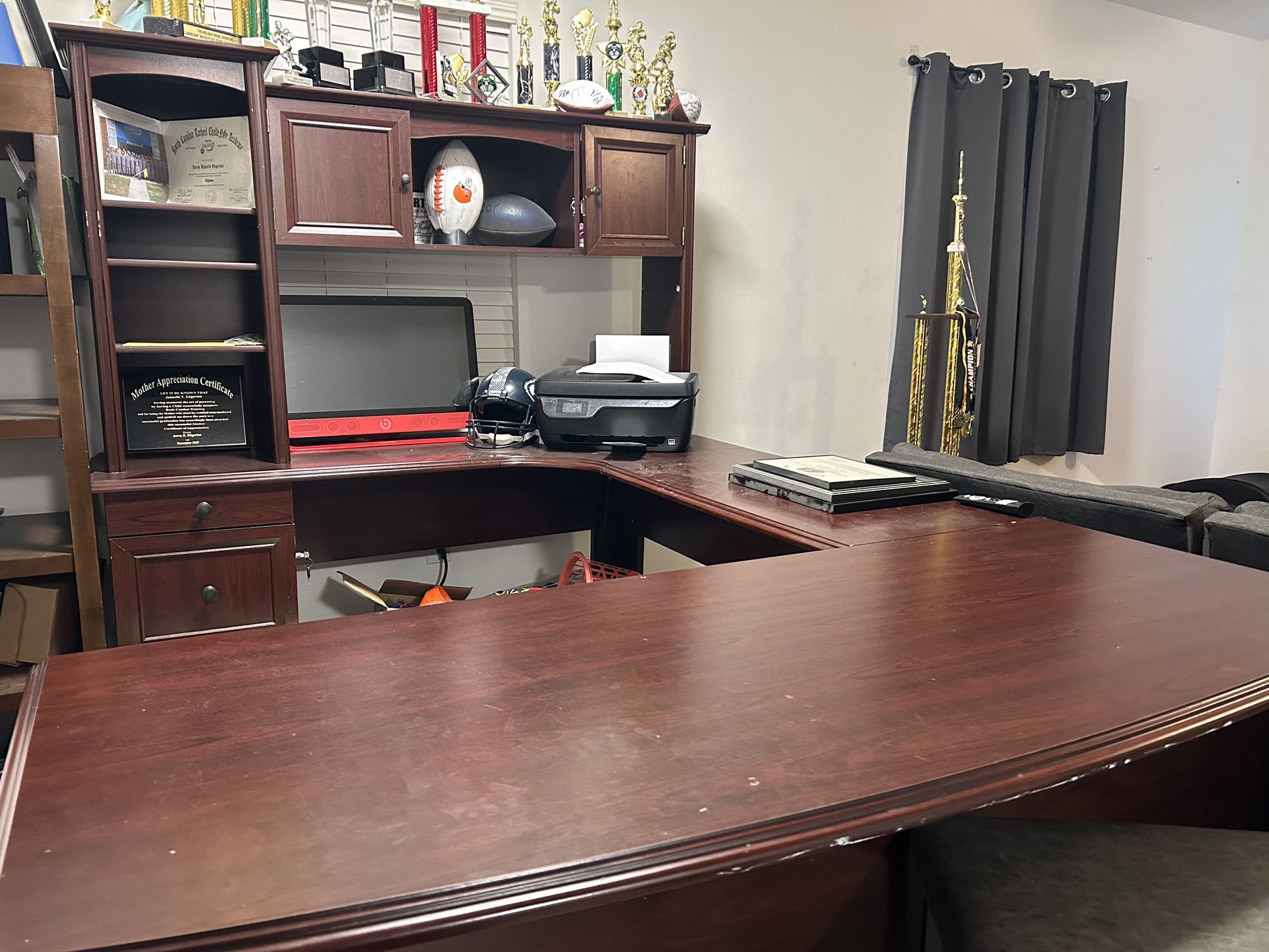 Large Office Desk