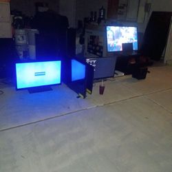 5tvs Xbox 1s Klipsch Sub. Vizio Sound bar Setup Dell Touch Screen Laptop