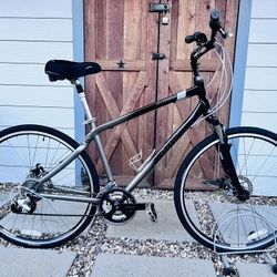 Giant Cypress DX Hybrid Bike
