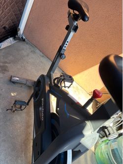 Pooboo D606 magnetic indoor cycling bike.